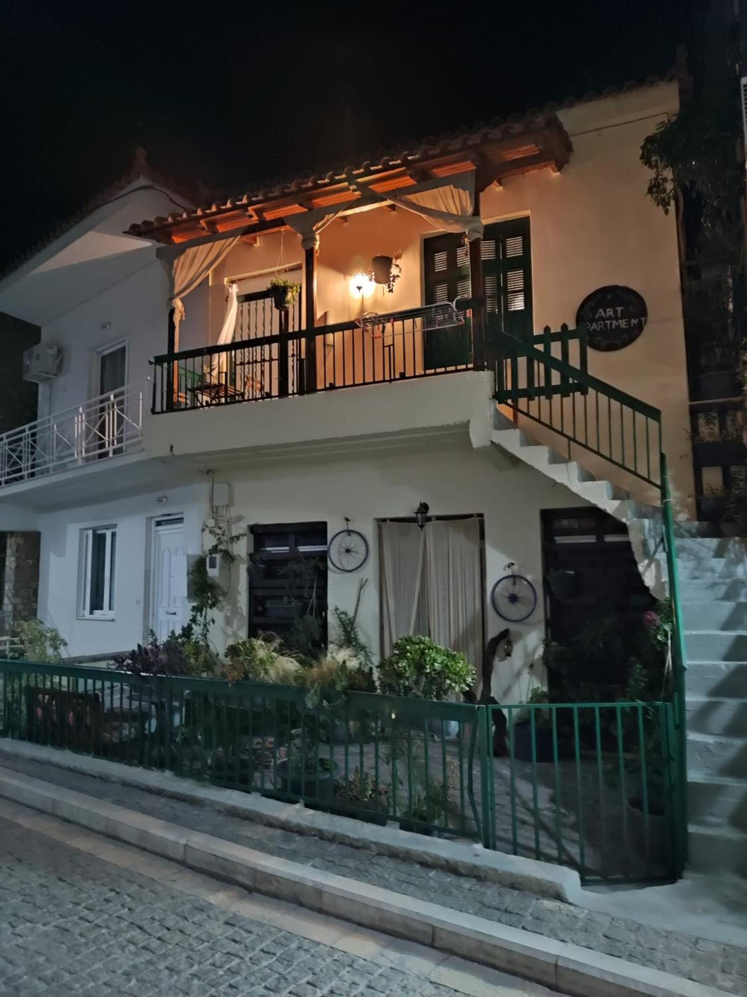 Epidaurus Art Apartment מראה חיצוני תמונה